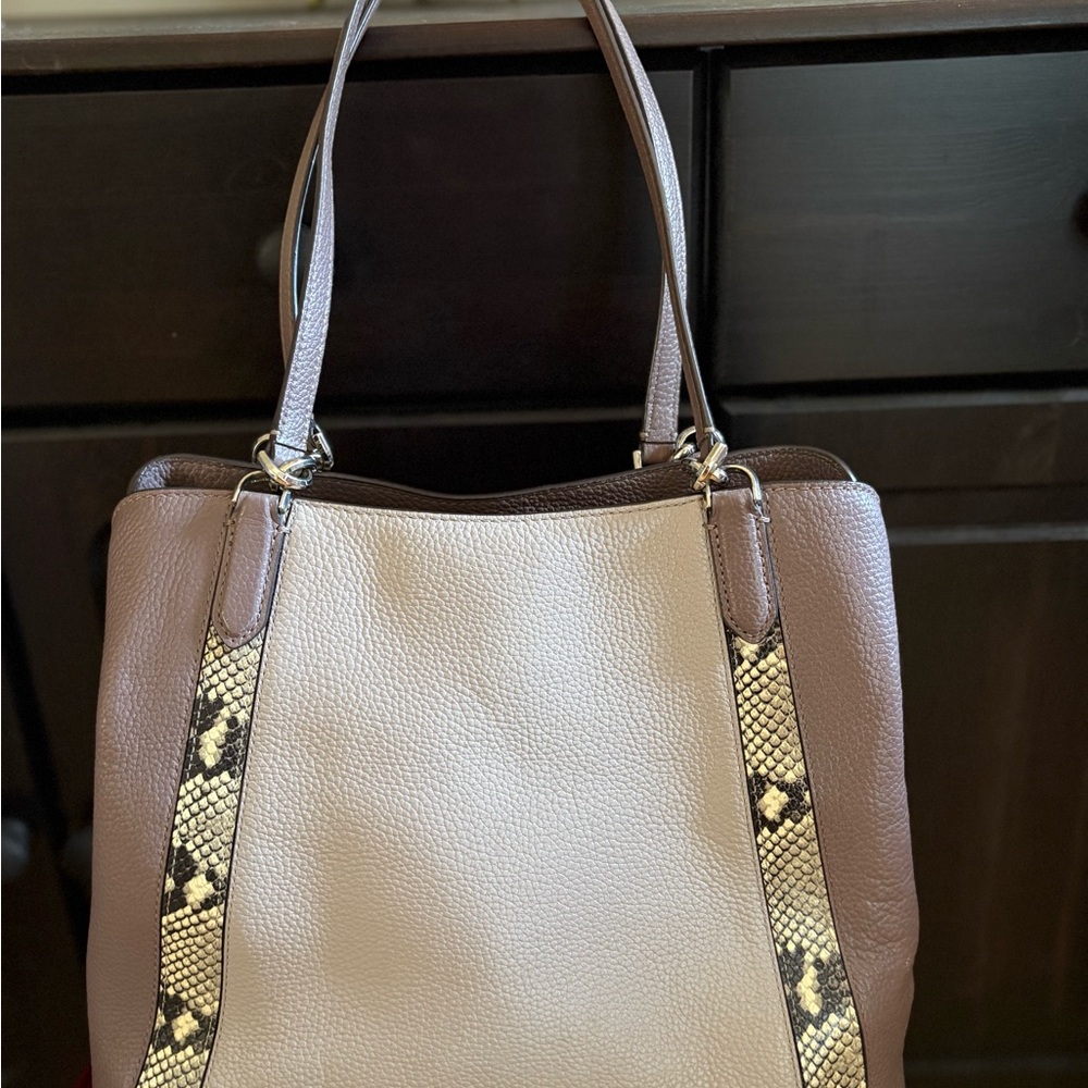 Kate Spade Ivory Textured Leather Accessory